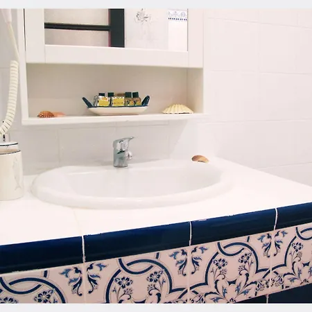 Senhor Gigi 게스트하우스 4*