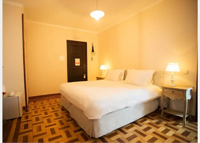 Πανσιόν Senhor Gigi Φάρο